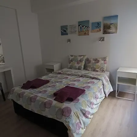 Sunorama Waterfront Daire *